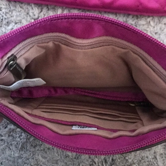 2 travel bags - Picture 2 of 4